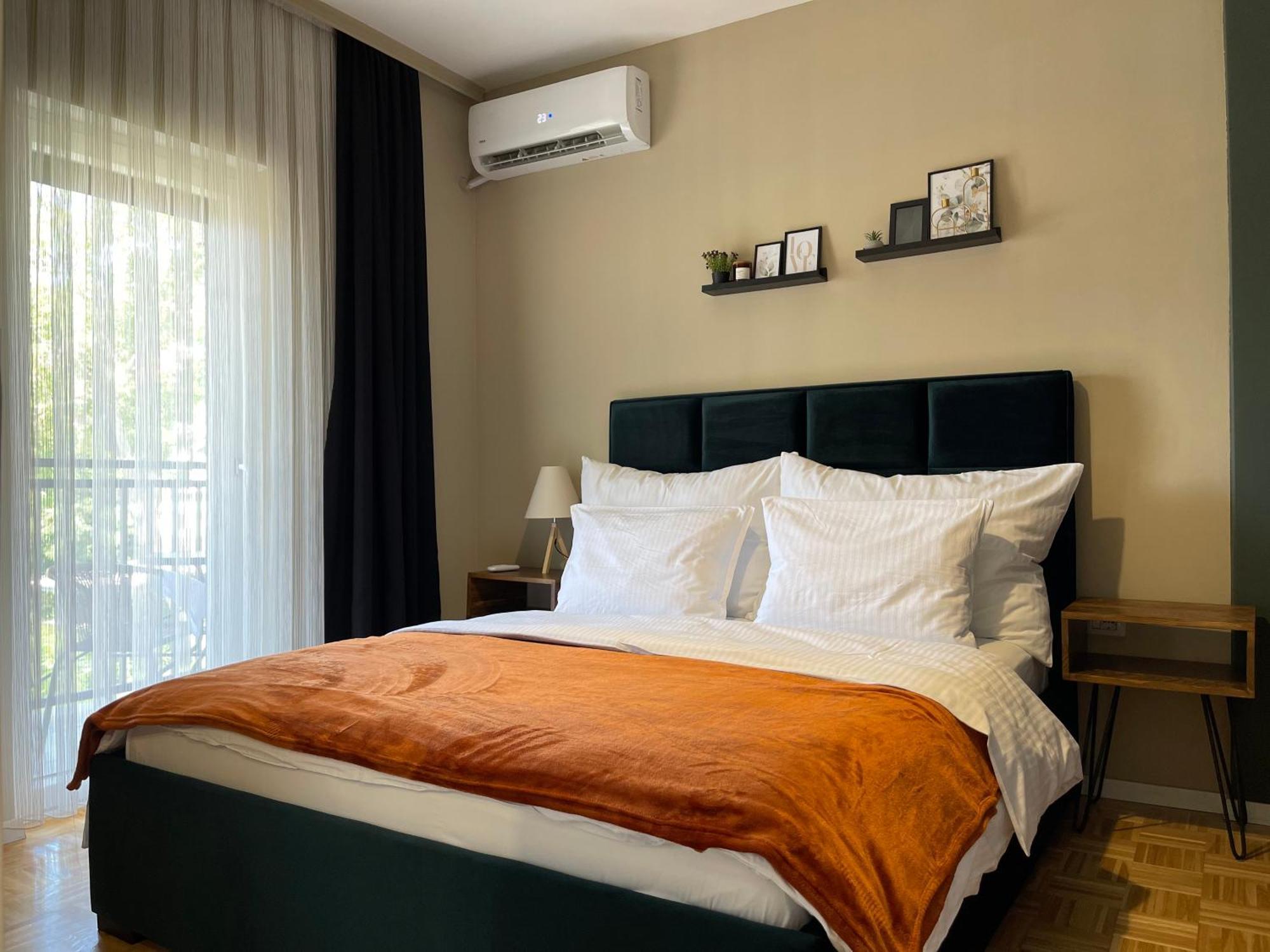 Premium Apartments Gjakova Eksteriør billede